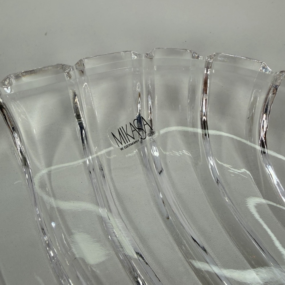 Mikasa Clear crystal shell Candy Dish Trinket Tray Vintage Serving Dish - Picture 3 of 6